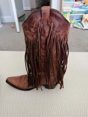 Circle G Brown Leather Western Boot — Embossed Sole